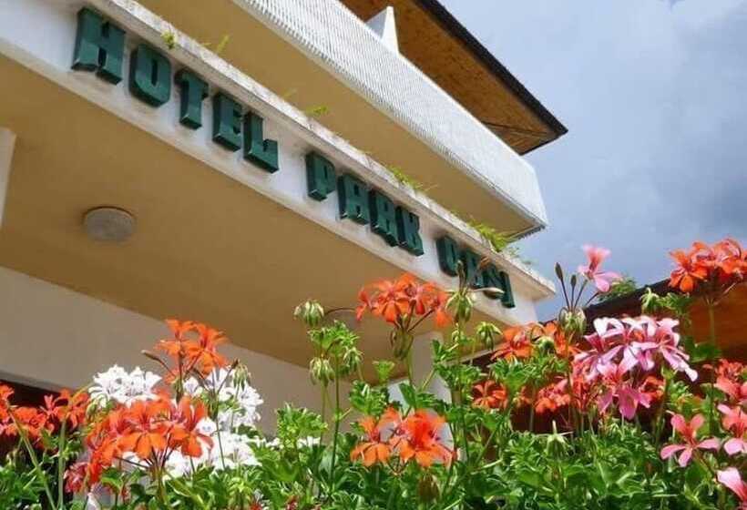 בית מלון כפרי Park Oasi