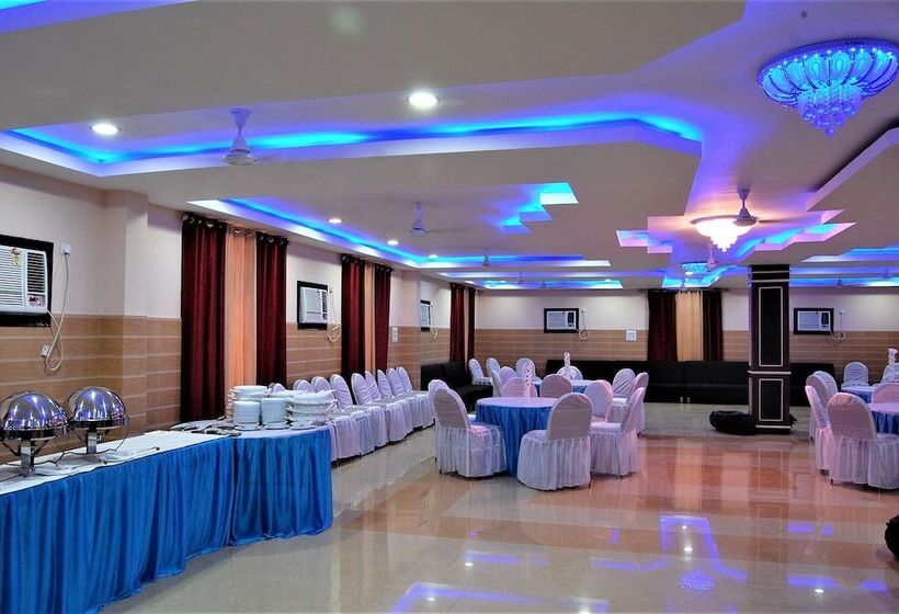 酒店 Goroomgo Pradeep Palace Gorakhpur