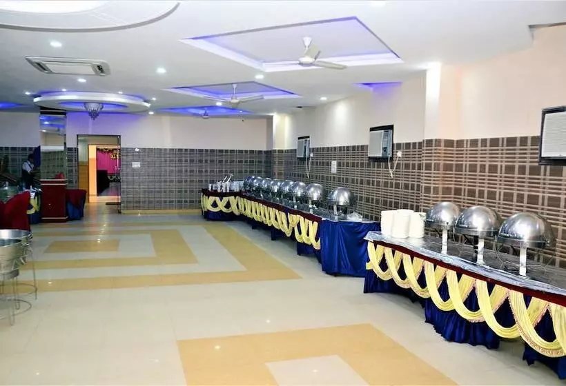 ホテル Goroomgo Pradeep Palace Gorakhpur