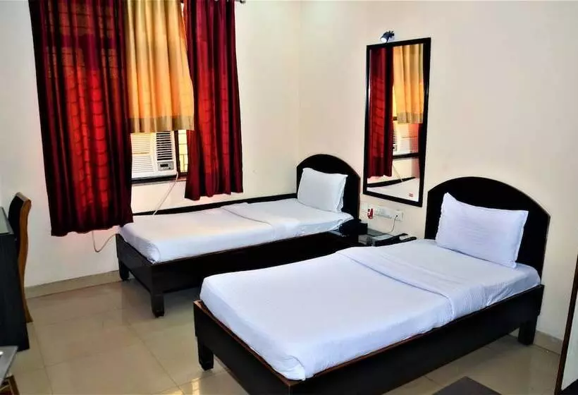 ホテル Goroomgo Pradeep Palace Gorakhpur