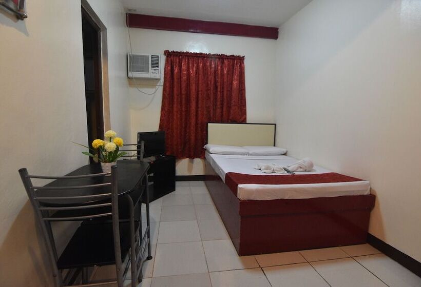 Cosmo Hotel Espana Near Ust