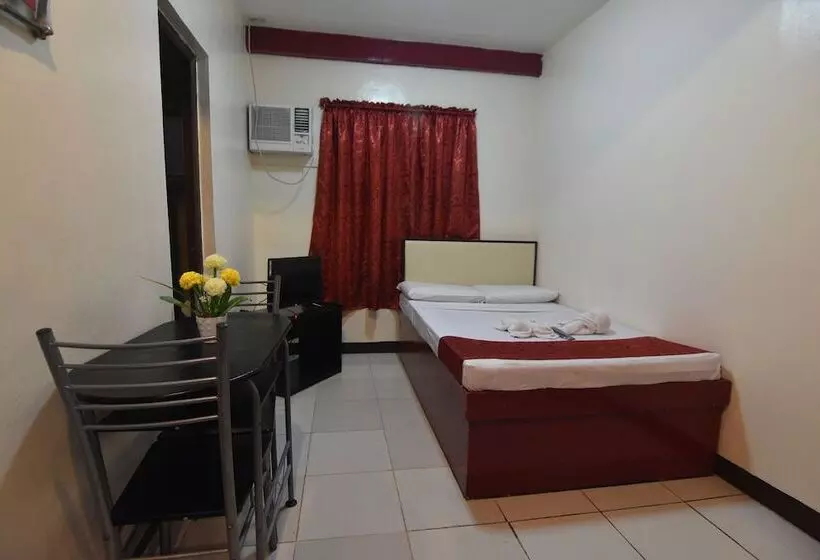 Cosmo Hotel Espana Near Ust