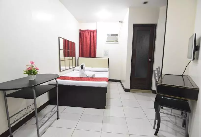 Cosmo Hotel Espana Near Ust