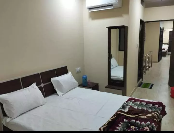 ホテル Rose Palace