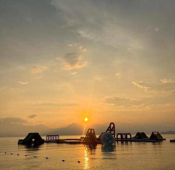 בית מלון כפרי Samba Bluewater Resort