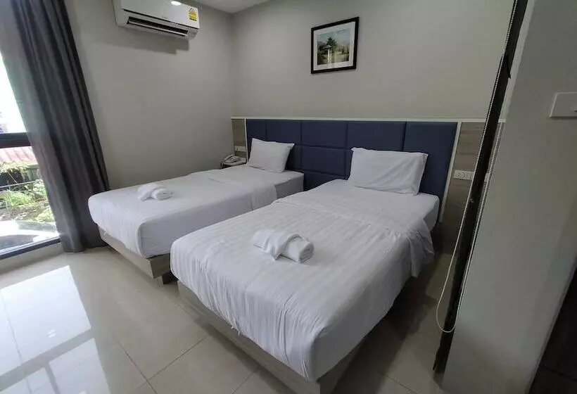 Hotelli Sattahip 9 Boutique