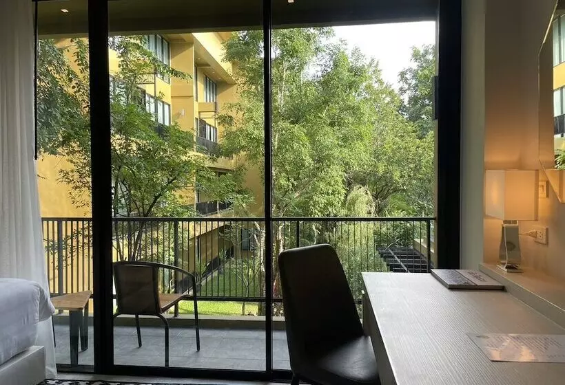 Hotelli Trex Buriram Boutique