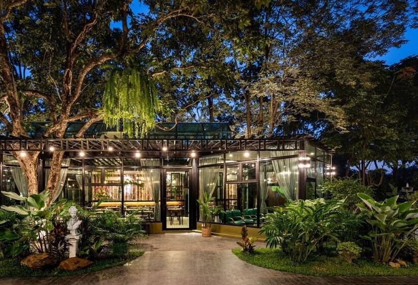 Hotelli Trex Buriram Boutique