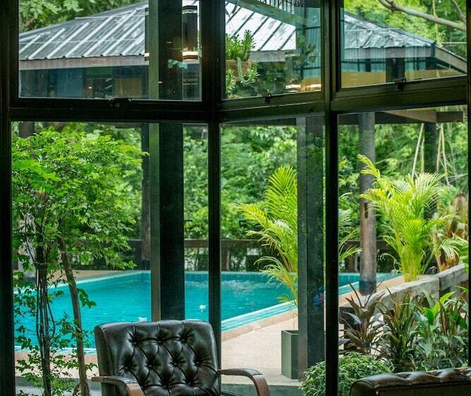 Hotelli Trex Buriram Boutique