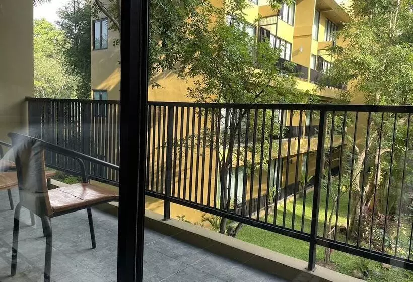 Hotelli Trex Buriram Boutique