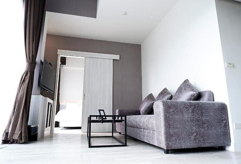 Hotelli Trex Buriram Boutique