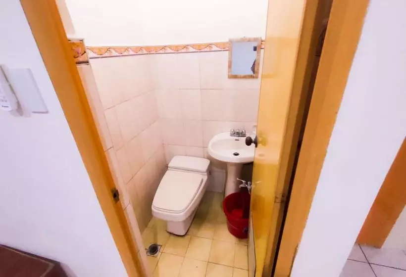 ホテル Yasul Building