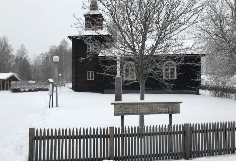 åsens Vandrarhem Uvboet Hostel