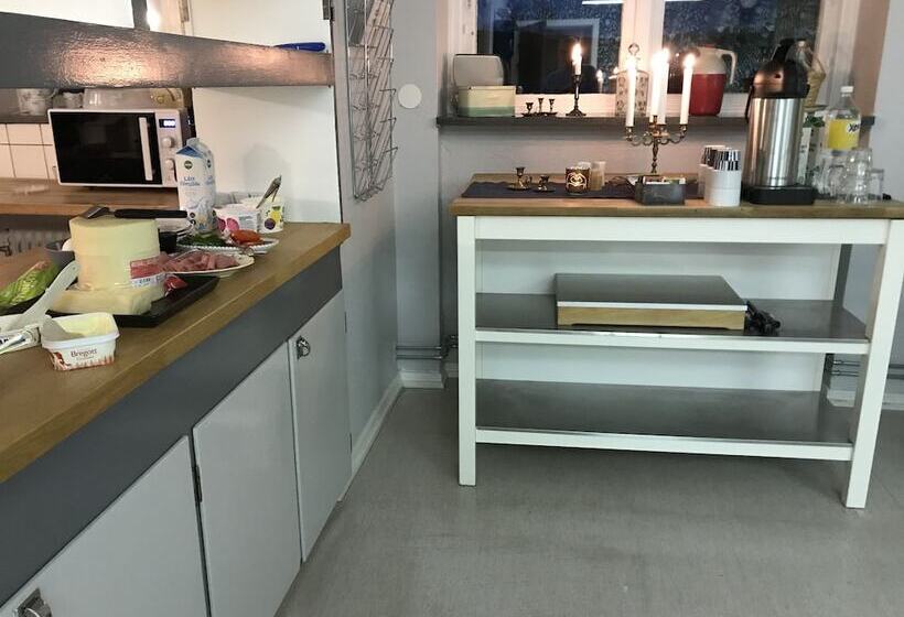 åsens Vandrarhem Uvboet Hostel