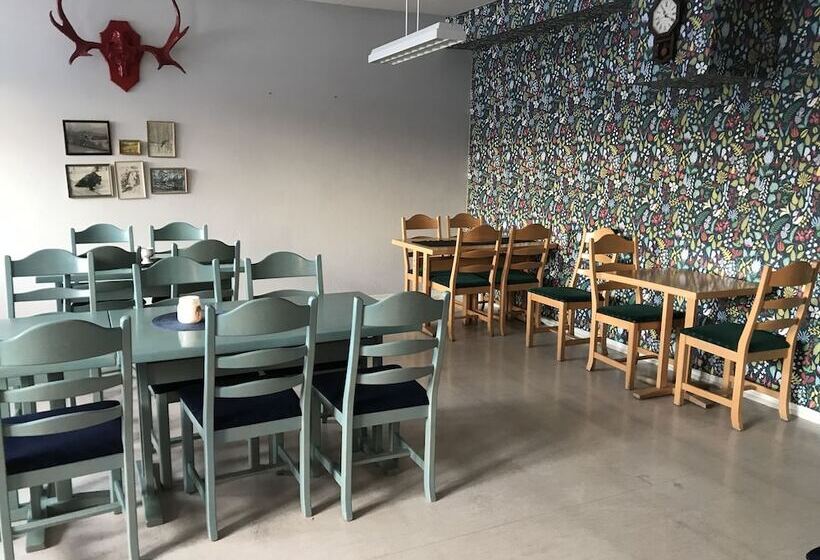 åsens Vandrarhem Uvboet Hostel