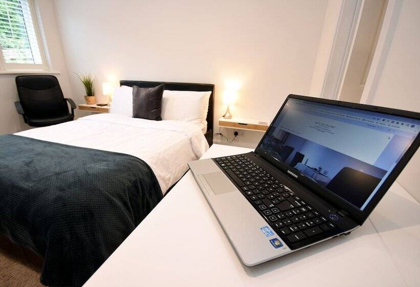 Apple Tree Place B&b