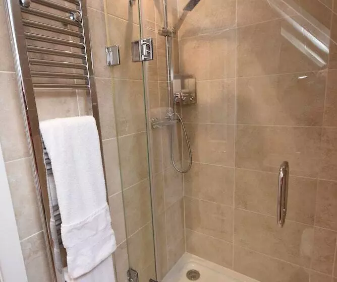 Apple Tree Place B&b