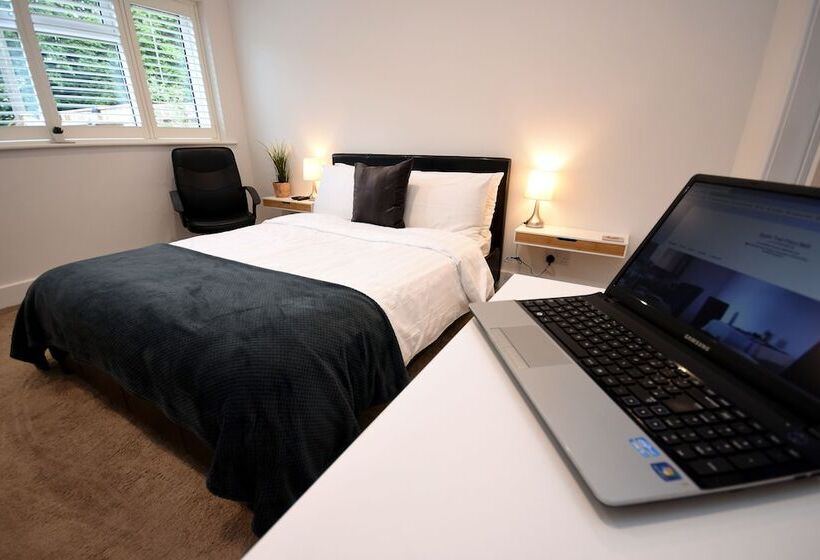 Apple Tree Place B&b