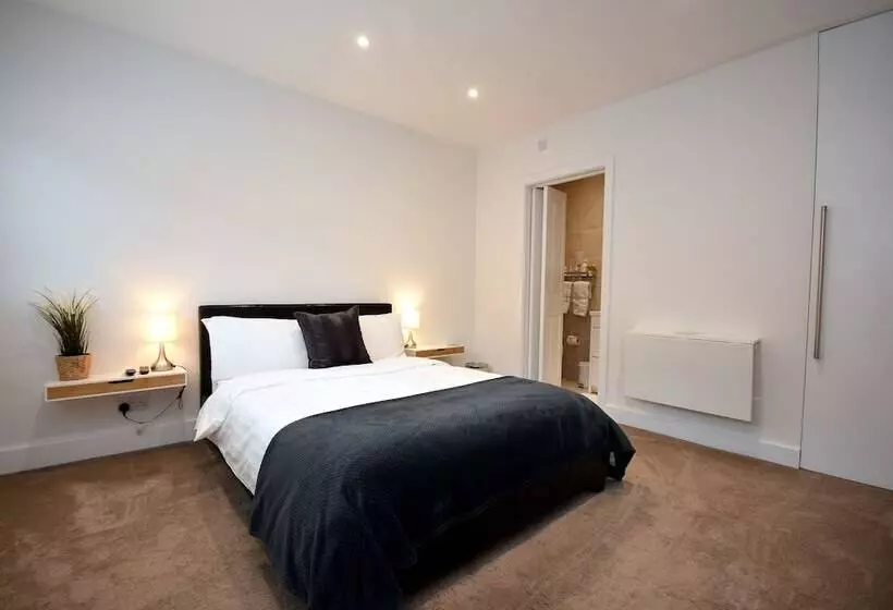 Apple Tree Place B&b