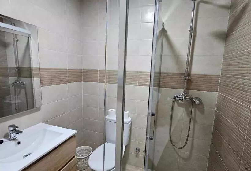 Hostal Restaurante El Cruce