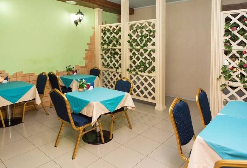 هتل Lazurny Bereg