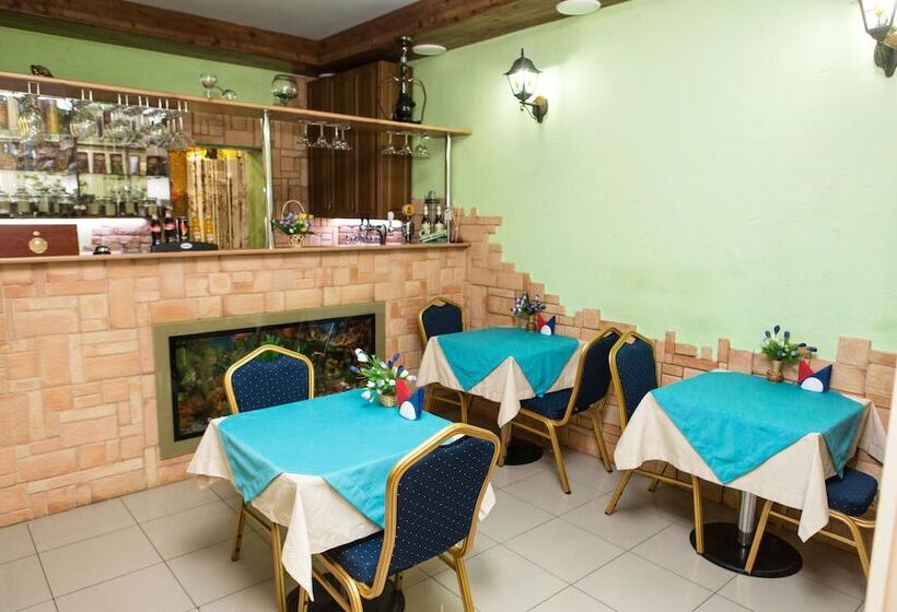 هتل Lazurny Bereg