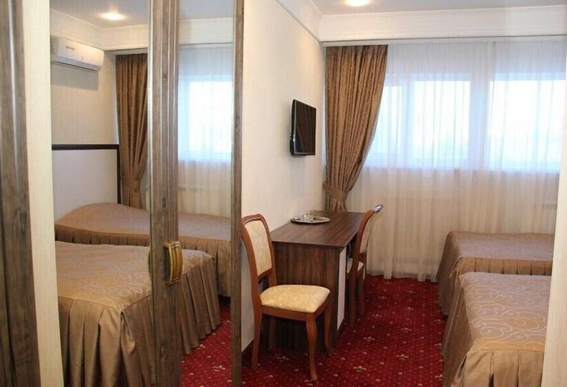 هتل Lazurny Bereg