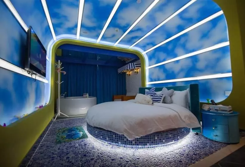 هتل Love Of Swan Theme