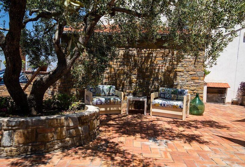 ホテル Madonna Della Scala