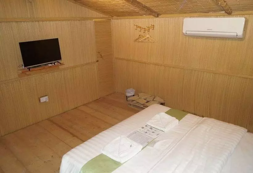 هتل Sama Ras Al Jinz Resort