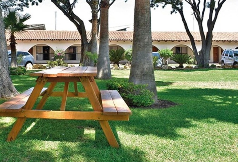 هتل Sand S San Luis Potosí