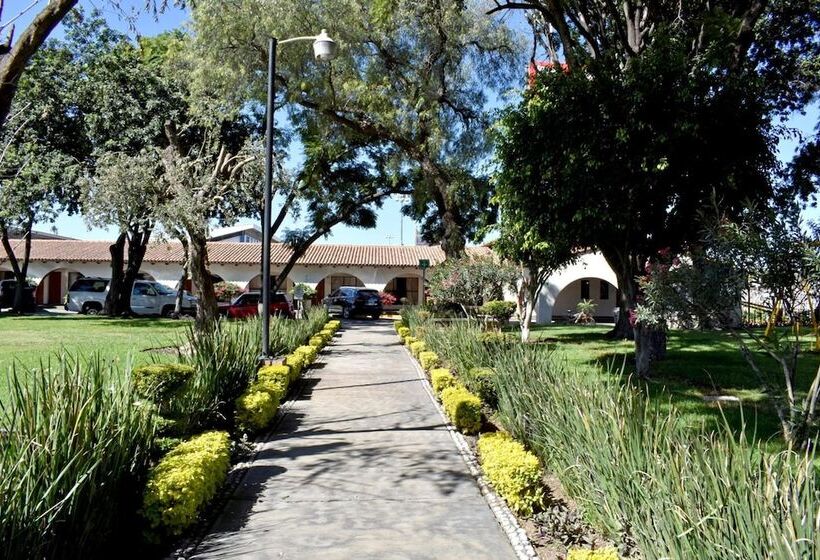 هتل Sand S San Luis Potosí