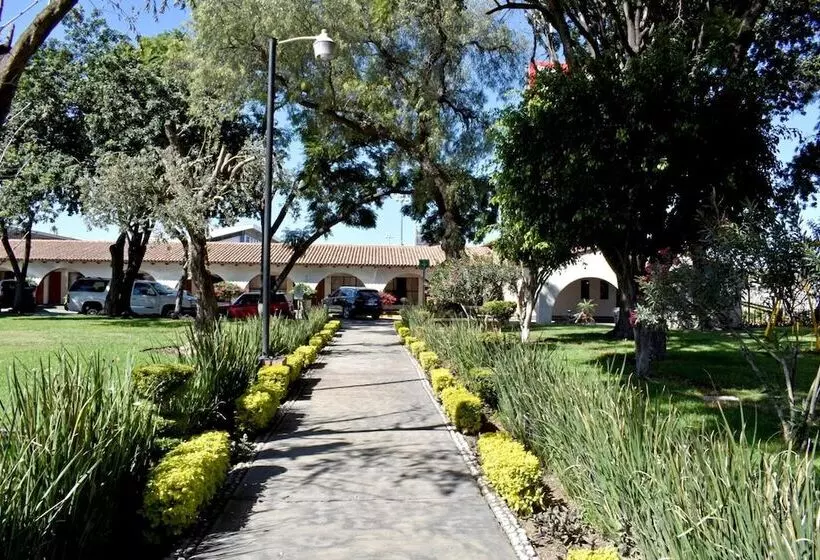 هتل Sand S San Luis Potosí