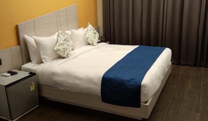 Hotel The Forest Vines Resort