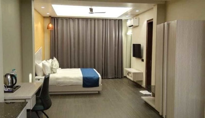 Hotel The Forest Vines Resort