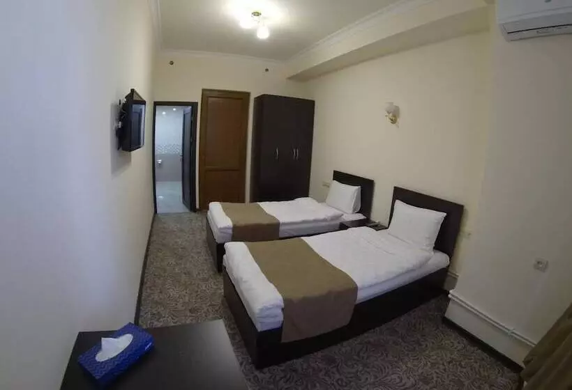 هتل Yerevan Centre