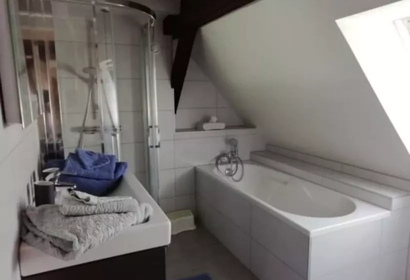 ペンション Chambre D'hotes L'ancienne Ecole