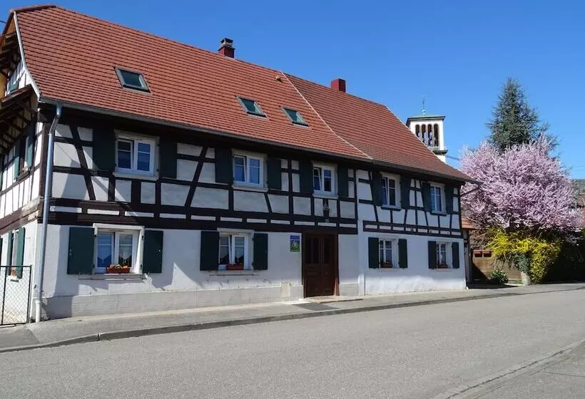 ペンション Chambre D'hotes L'ancienne Ecole
