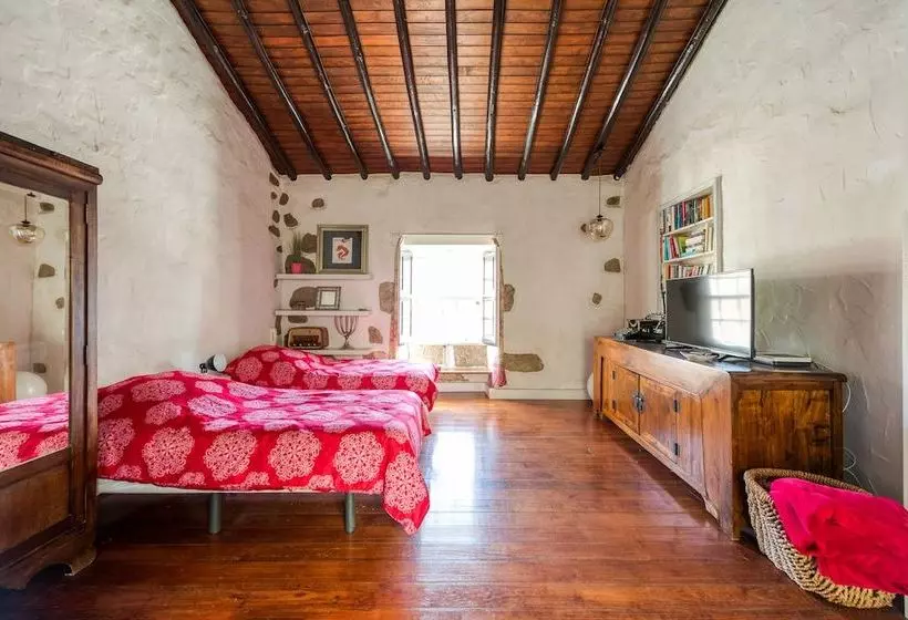 پانسیون Flatguest La Casona Roja