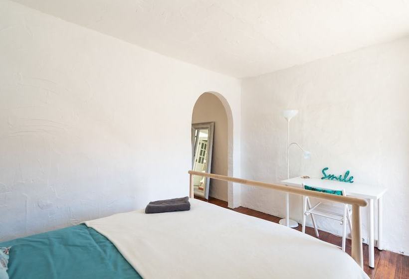 펜션 Flatguest La Casona Roja