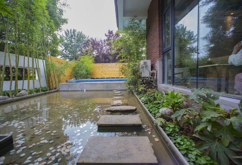 Пансион Yi Ming Shu Ju