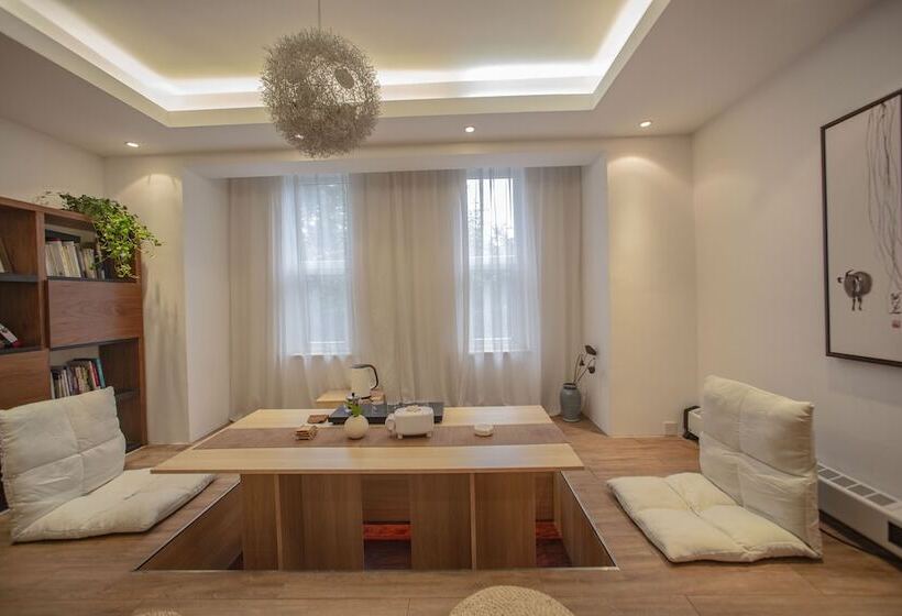 Пансион Yi Ming Shu Ju