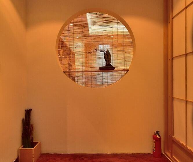 Пансион Yi Ming Shu Ju