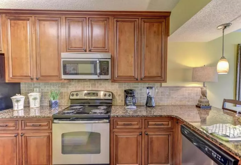 Edgewater Beach And Golf Resort By Resort Collection Vii