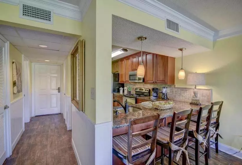 Edgewater Beach And Golf Resort By Resort Collection Vii