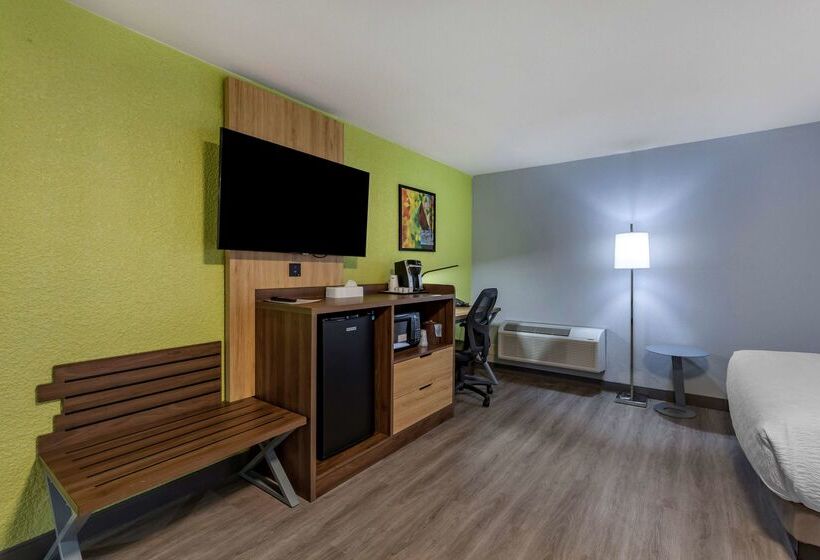 فندق Best Western Plus St. Louis Westwestport