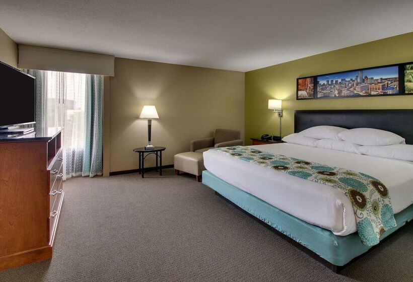 هتل Heritage Inn & Suites The Woodlands, Trademark By Wyndham