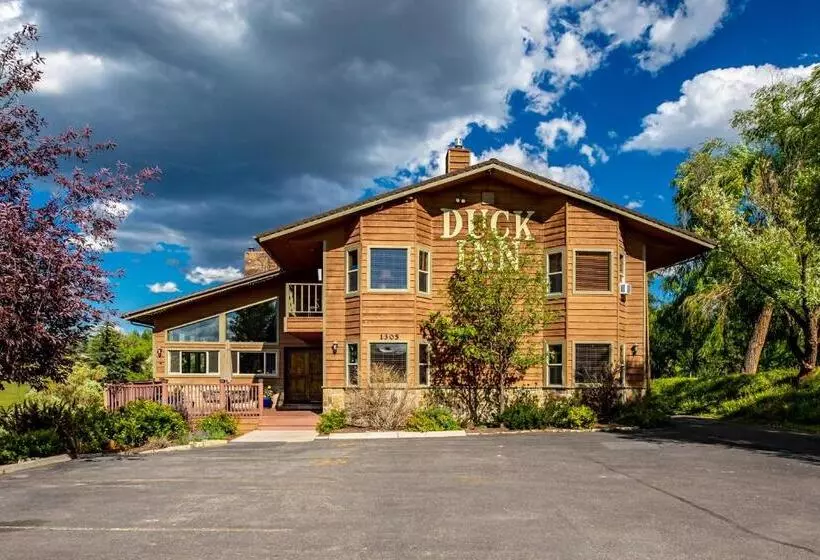Отель Duck Inn Lodge