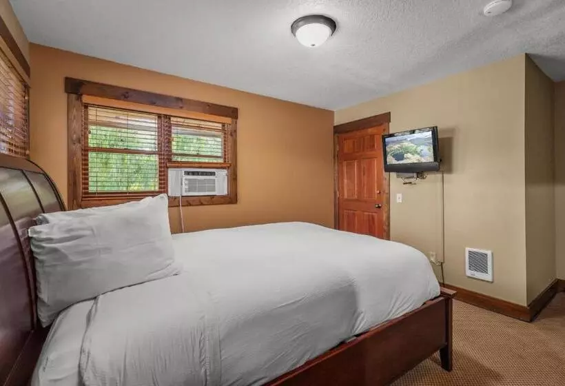 Отель Duck Inn Lodge