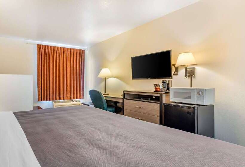 Отель Econo Lodge